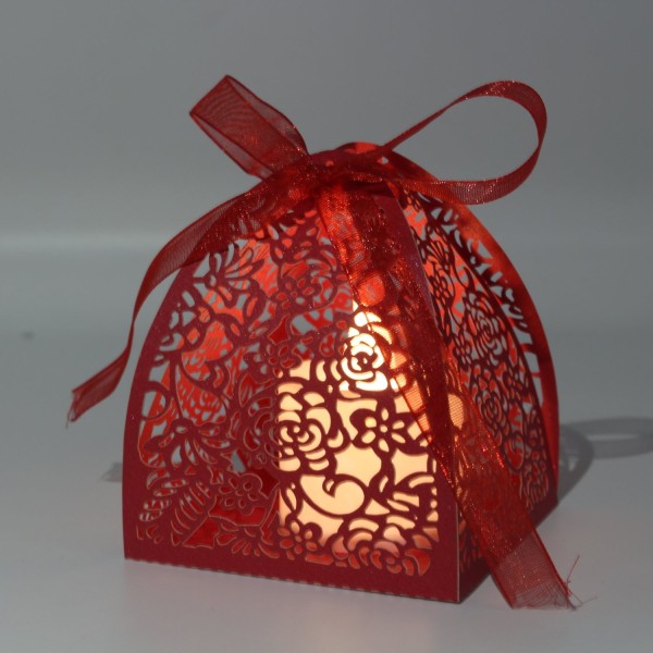 100 stk. laser-cut lyserøde slikæsker, gaveæsker 2,5\" x 2,5\" x 3
