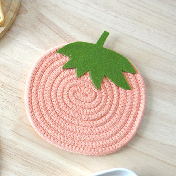 Set med 2 söta rosa pumpaunderlägg i fruktform, absorberande vävda kaffekoppar