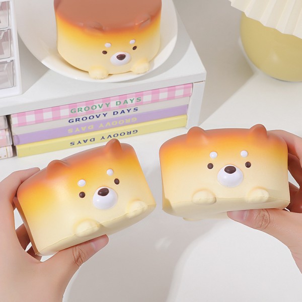 1 pakkaus Puppy Cheesecake -pehmeitä leluja 3D Squishy -leluja stressiä lievittämään