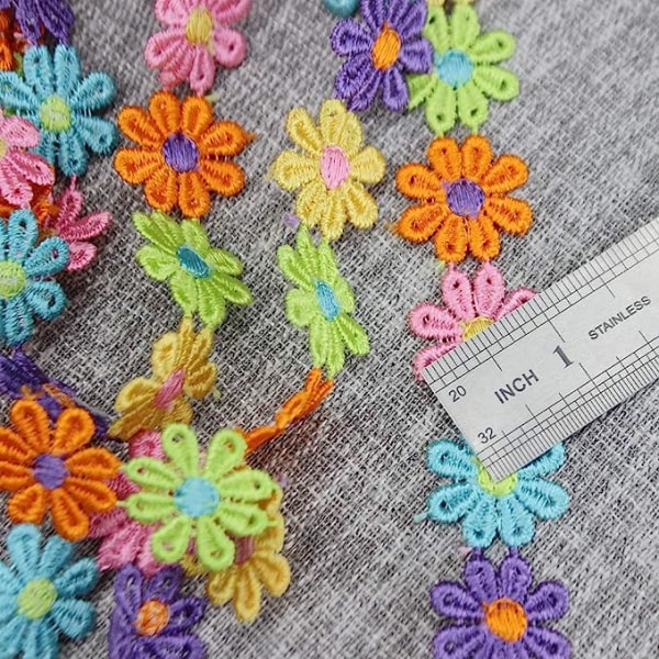 Färgglad prästkrage blomma spets trim bröllop stickning broderad