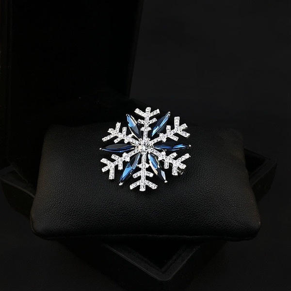 Fashion Dam Smycken Brosch Pin Kristall Snöflinga Blom Stil