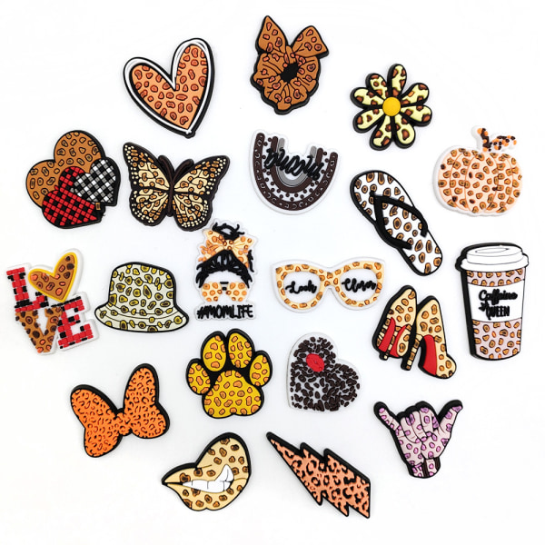 20 stk. 3D-sandaler til pynt (leopardprint), skocharms