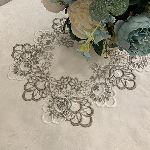 Duk med blommig broderad spets, skrynkelfri & fläckbeständig tygduk, bordsöverdrag för kök, middag - Shado grå 130*175CM