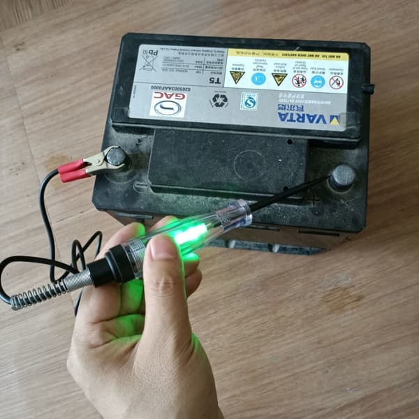 Bilspenningskretskontrollinstrument Autoreparationsverktyg Bot