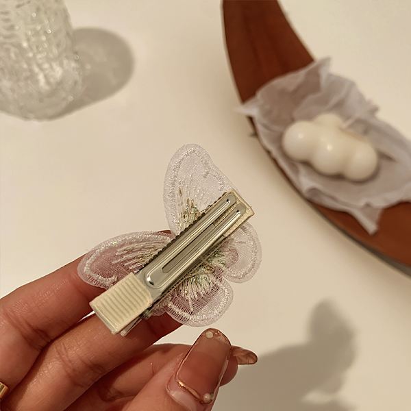 2 stk. Chic hvite sommerfuglperle hårklips spenne kvinner bryllup