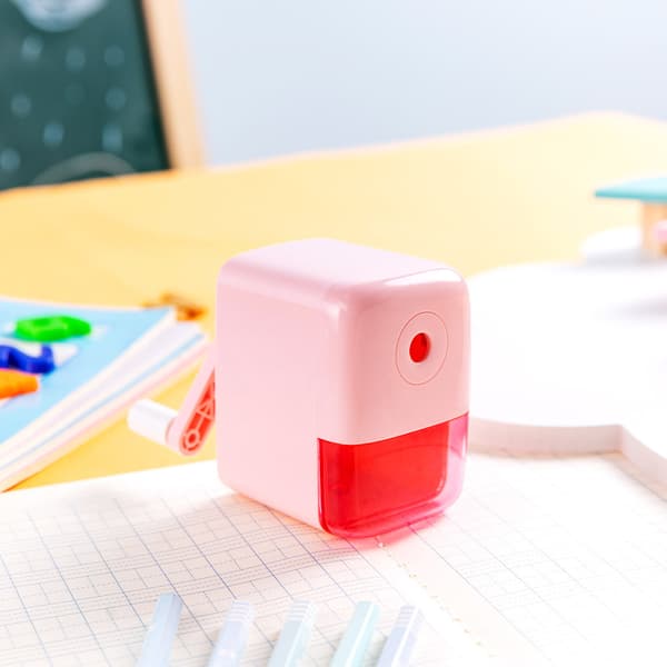 2 stk. rød blå Le Sharpener 133 (med håndsving, justerbar spids,