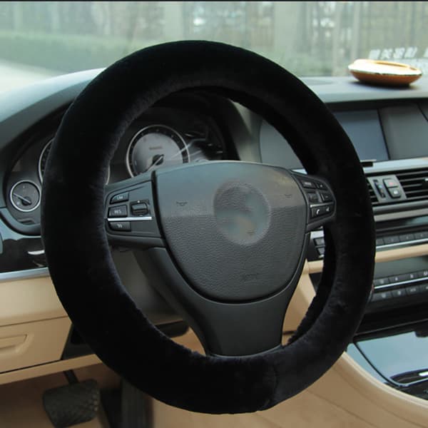 Autotarvikkeet Four Seasons Universal Plush -ohjauspyörän suojus