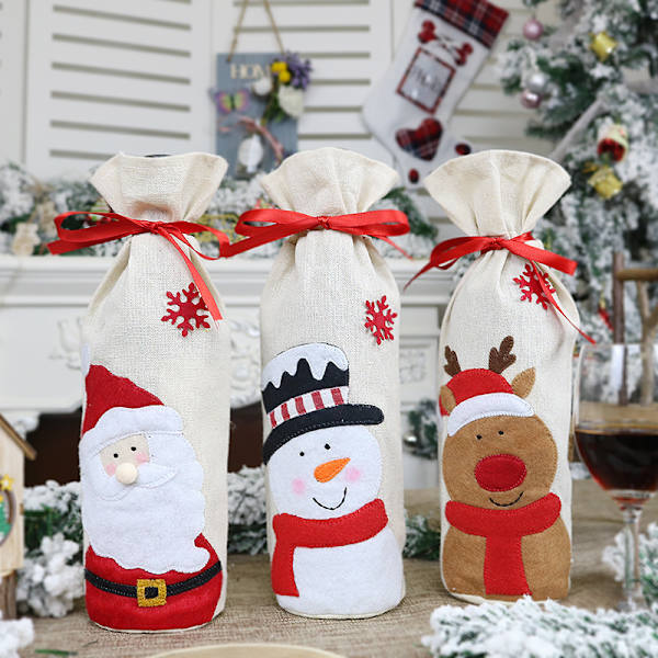 3 julröda vinflaskor set tomte snögubbe älg re