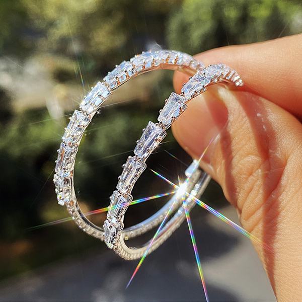 Zirkon Fashion Örhängen Överdrivna Enkla Örhängen för Damer U