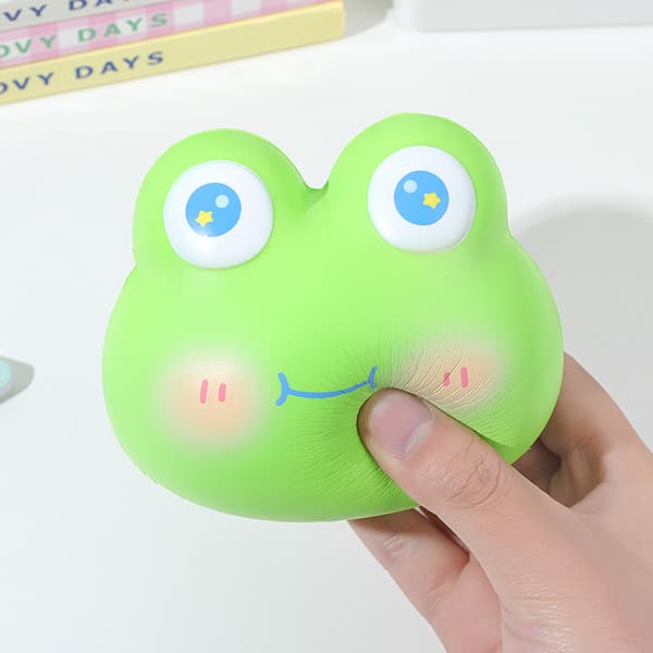1 pakke frø bløde legetøj 3D squishy legetøj stress relief squeeze