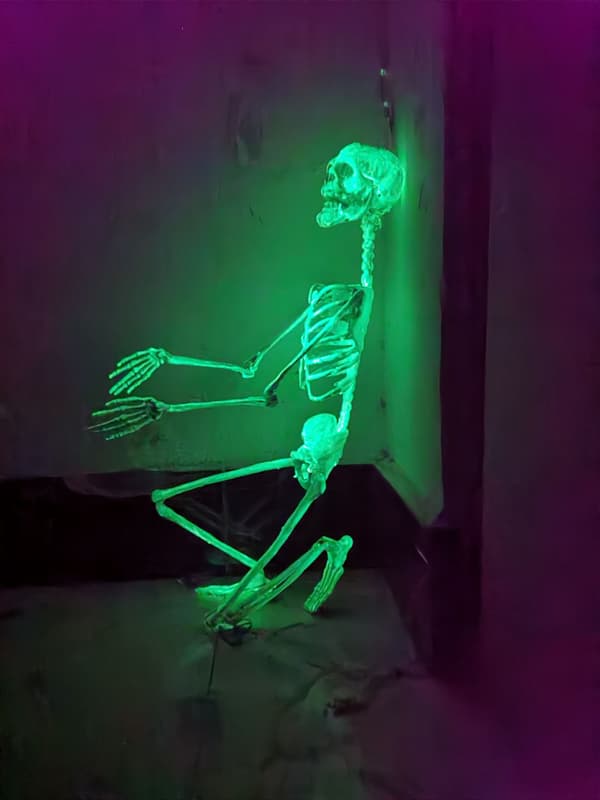 Halloween 40cm glødende skjelett
