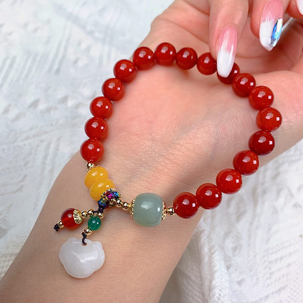 Naturligt södra rött agat armband kvinna vit jade Ruyi lås H