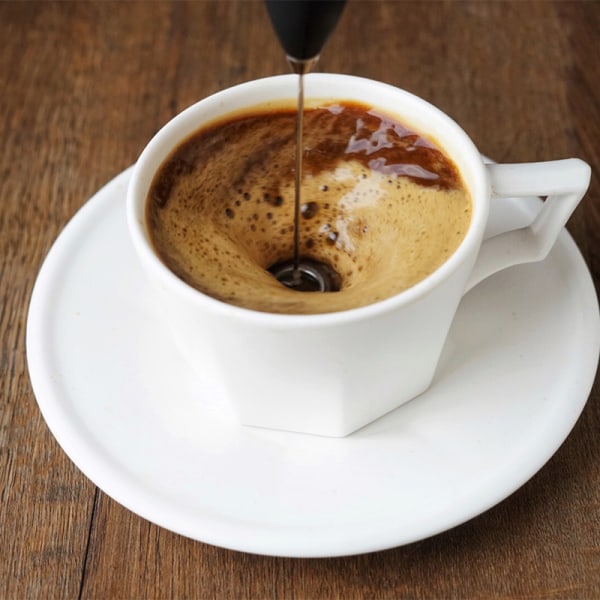 Mini håndholdt melkeskummerprodusent skumprodusent Latte Maker El