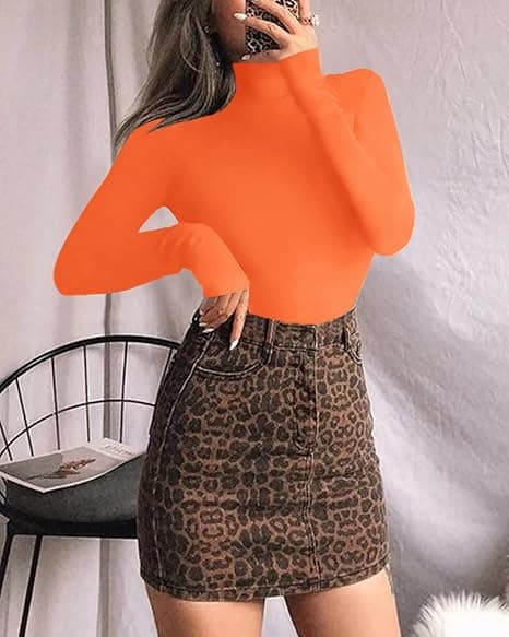Kvinners langærmet turtleneck topper (oransje, stor)