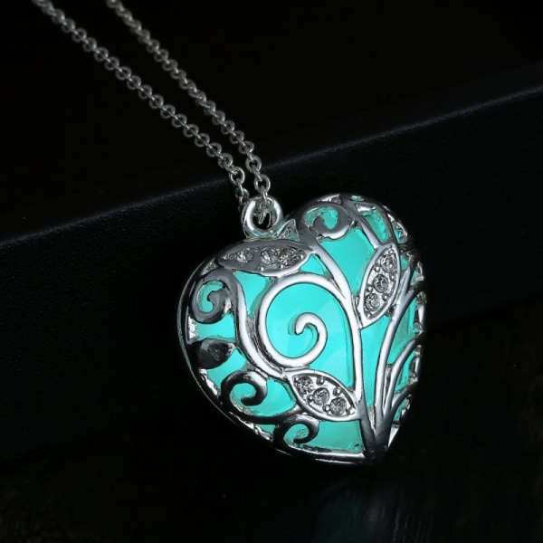 Luminous Luminous Locket -riipus kaulakoru naisille, jossa on taianomainen F