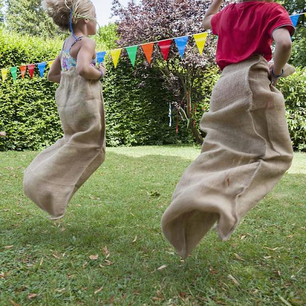 Lastenpäivän monivärinen viirilippu, 80 m värikäs viiri