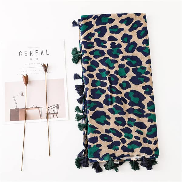 Leopardmönstrad damhalsduk - Pashminasjal