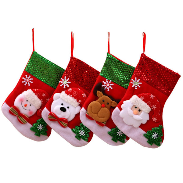 4 st julstrumpor, tomte, ren och snögubbe
