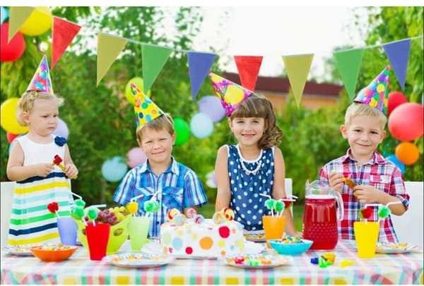 Barnehage Multicolor Vimpler Banner, 80M Fargerik Bunting P