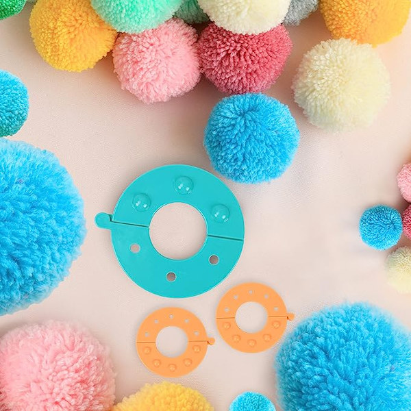 4 st återanvändbara pompom-kit för barn och vuxna