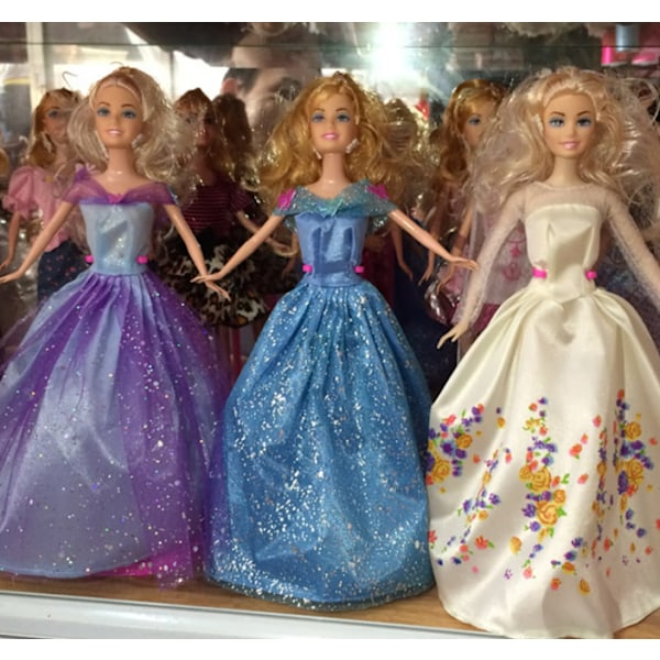 13 delar 30cm Barbie dockkläder Snövit långt hår sovande