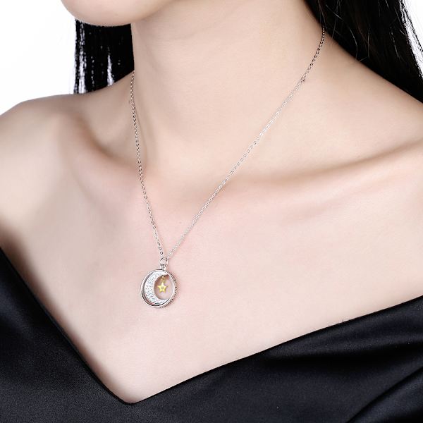 s925 sterlingsilver halsband Måne kärlek romantisk graverad geomet