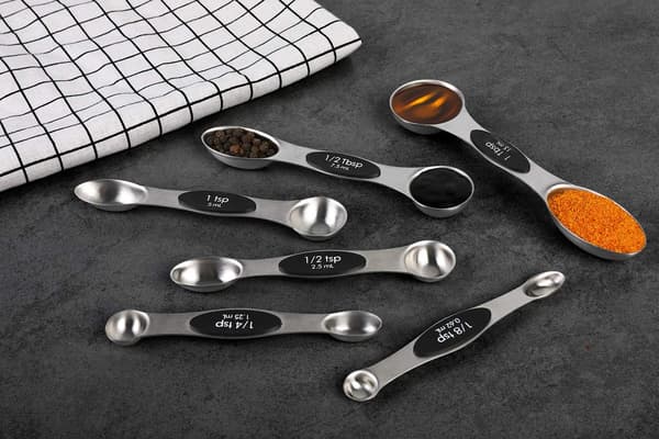 Magnetisk måleskje sett med 6 stable dobbeltsidige rustfrie
