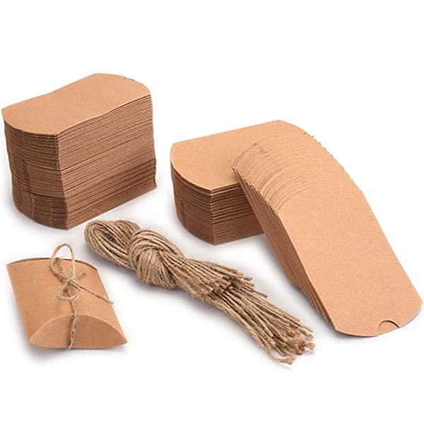 Kraftpappersgodisbox med 50 kuddar, hopfällbar presentask med jute