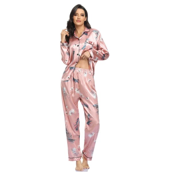 Komfortable stretch satin todelt vinter pyjamas (S)