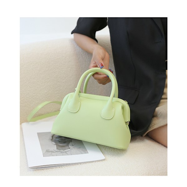 Moderigtig dame ensfarvet skuldertaske med crossbody-rem Green