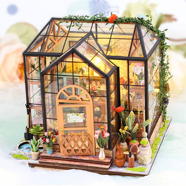 DIY miniature hus håndlavet blomsterhus jenny blomsterhus røv