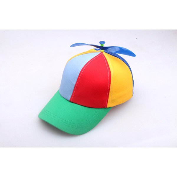 Voksen Propeller Hat