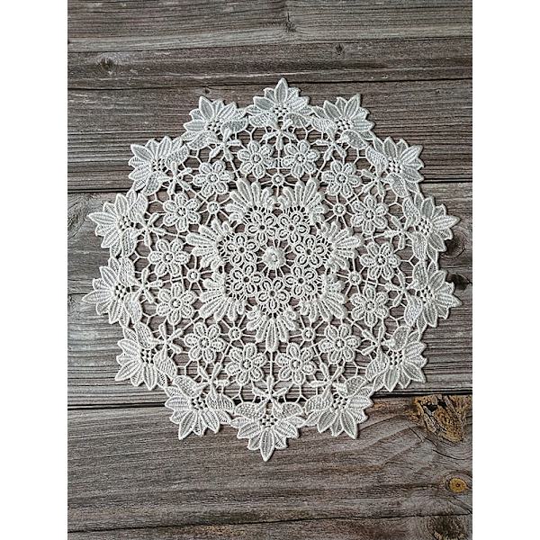 1 stk. (30 x 30 cm) vintage rund bomulds- og blondedug