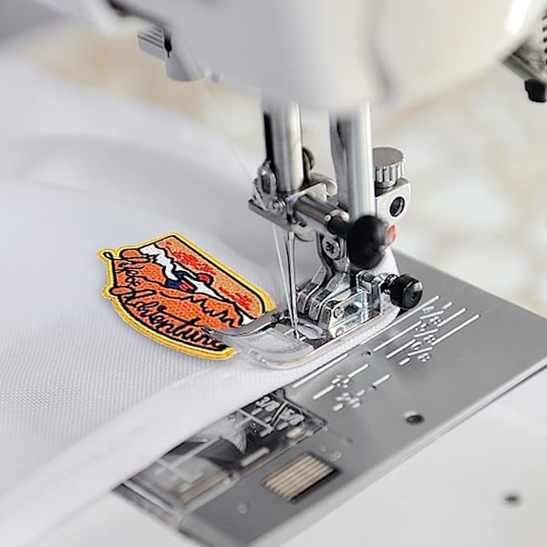 10 stk. stryge-på patches til jeans/jakker/hatte/sko/rygsække