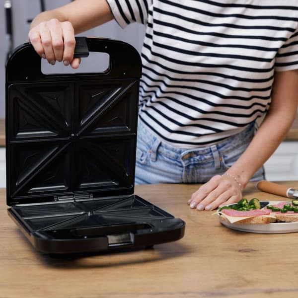 Huslog 4-slice sandwich maker AK-7822