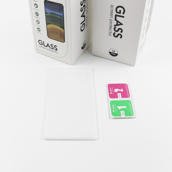 Härdat glas 2,5D för iPhone 16 Plus 6,7\" 50in1