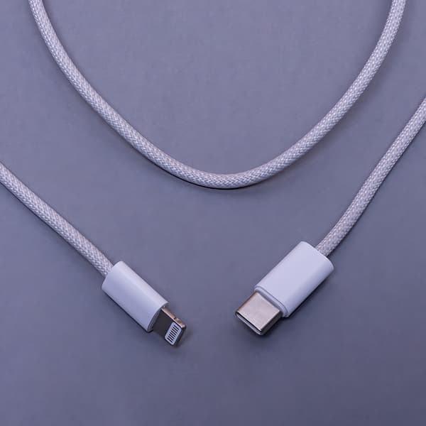 Maxlife MXUC-06-kabel USB-C - Lightning 1,0 m 20W grå nylon