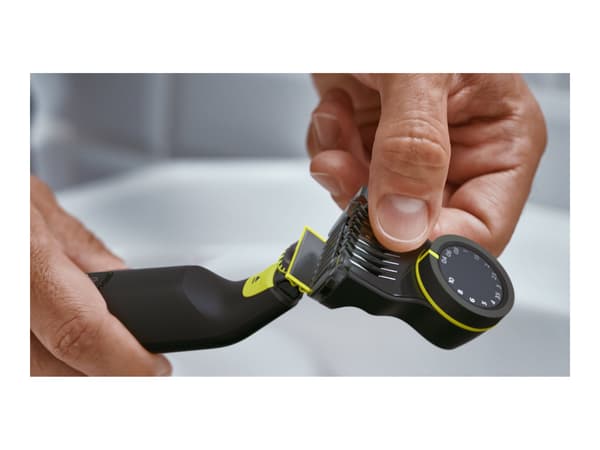 Philips OneBlade Pro 360 QP6542/15 Trimmer svart svart