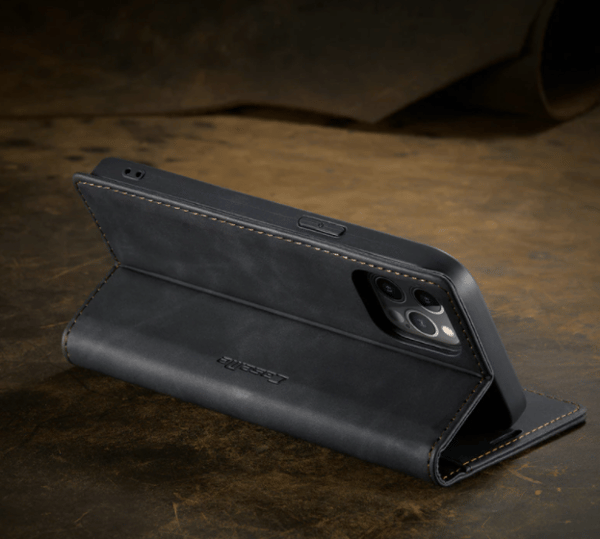 Läderfödral caseme 0013 för iphone 14 plus svart