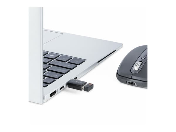 StarTech.com USB-C till USB-A Adapter, USB 5Gbps, Kompakt USB-C Hane till USB-A Hona Adapter, Slitstarkt Metallchassi, M/F USB-C adapter svart