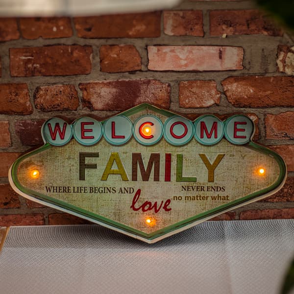 RETRO Metallskylt LED Welcome Family Forever Light