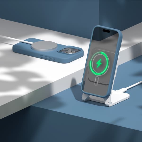 Etteri Silicone Mag skal för iPhone 13 mörkblå blå