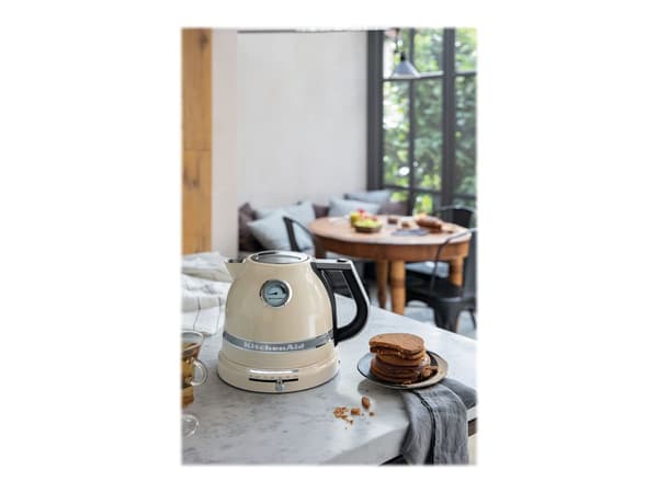KitchenAid Elkedel 1.5liter 2.4kW Cream