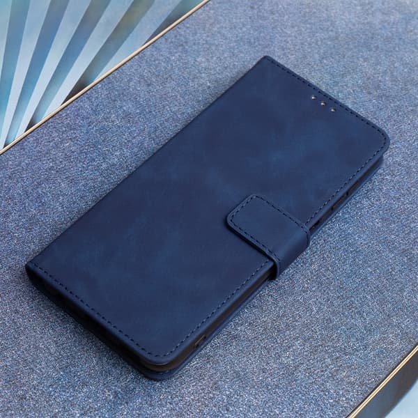 Smart Velvet-fodral för iPhone 16e / 17e marinblå