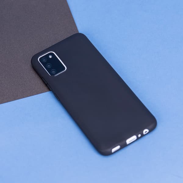 Matt TPU-skal för iPhone 13 Mini svart