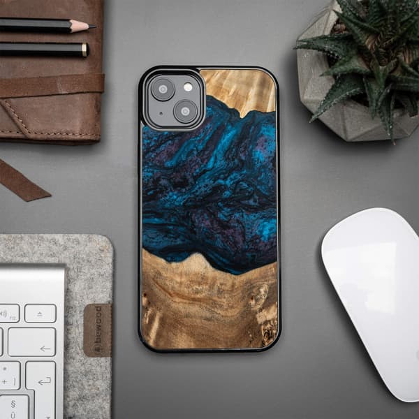 Bewood Unikt fodral för iPhone 15 Plus 6,7\" Planeter Neptunus