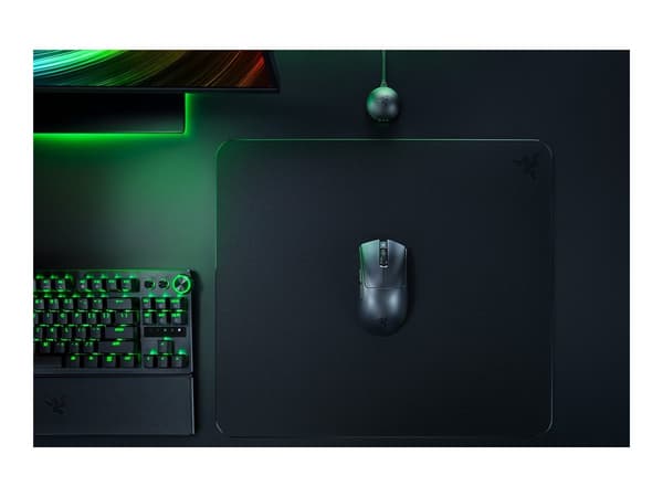 Razer DeathAdder V4 Pro Optisk trådlös Kablet svart