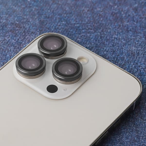 Set med linsskydd för iPhone 17 Pro Max svart ram