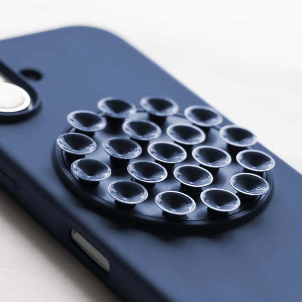 Silikonskal med sugpropp för iPhone 16 Pro Max blå