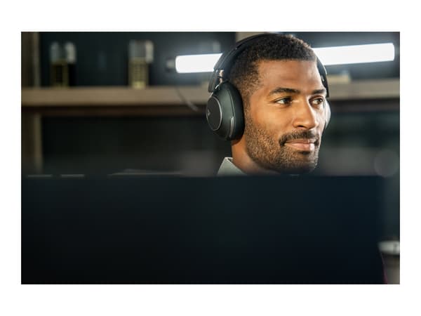 HP Poly Voyager Surround 80 UC trådlös hörlurar svart